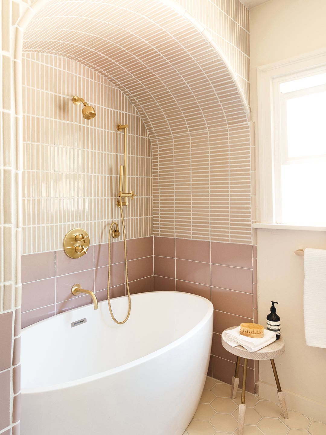 arch over shower
