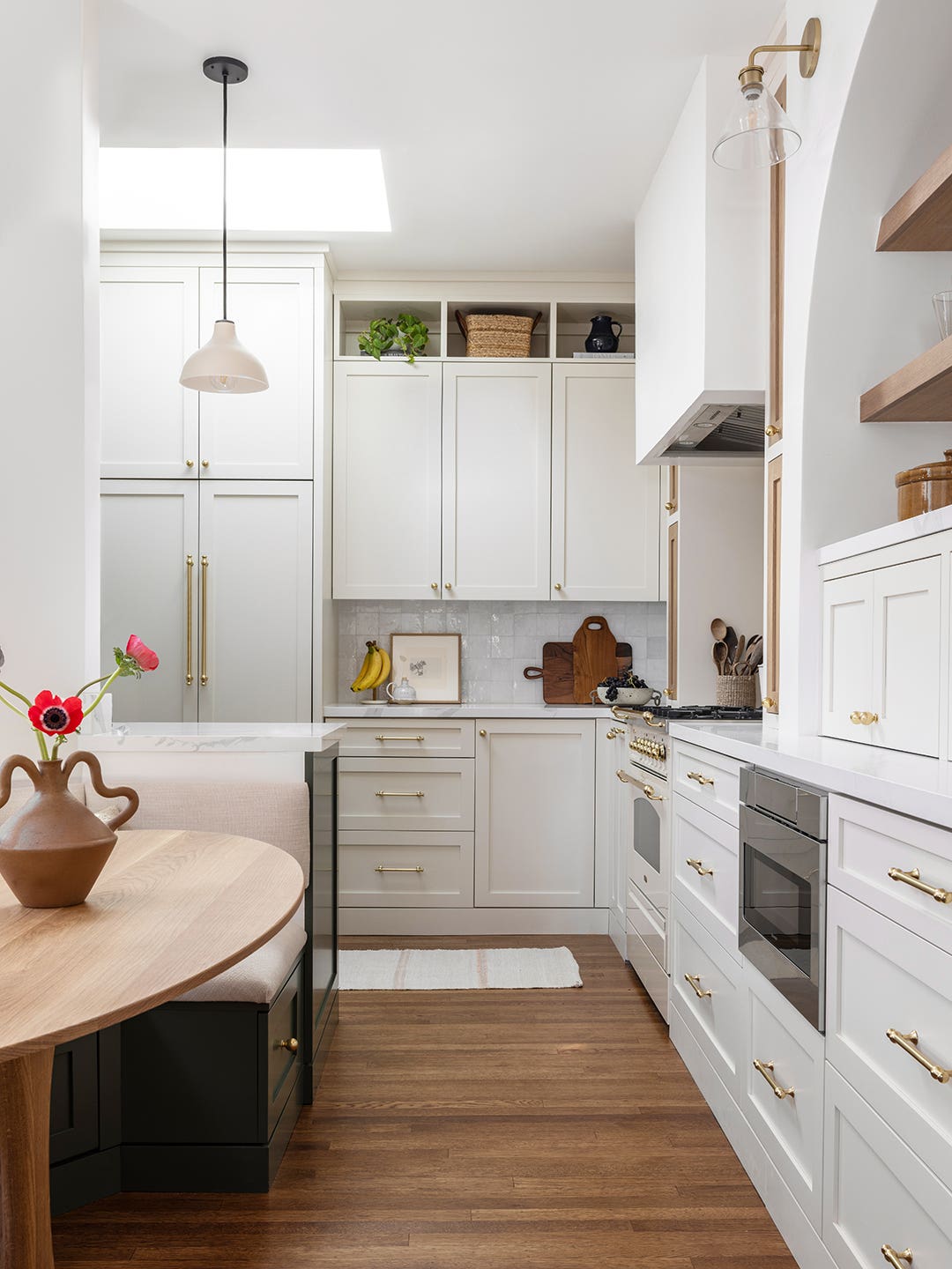 white kitchen