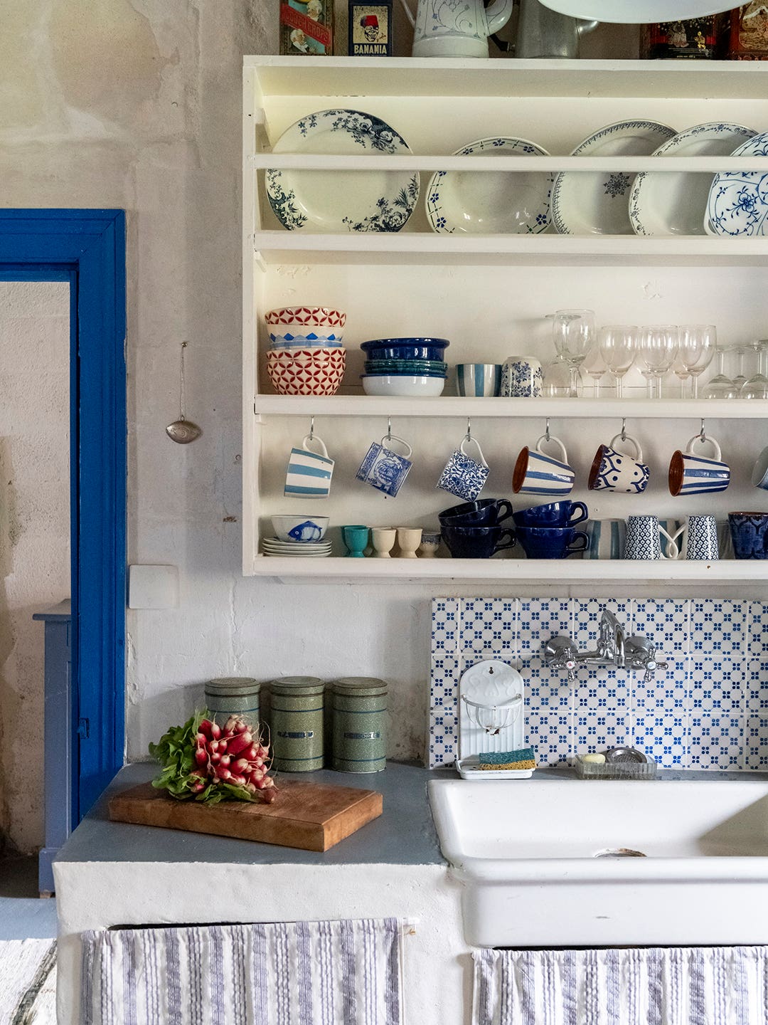 plate rack over sink