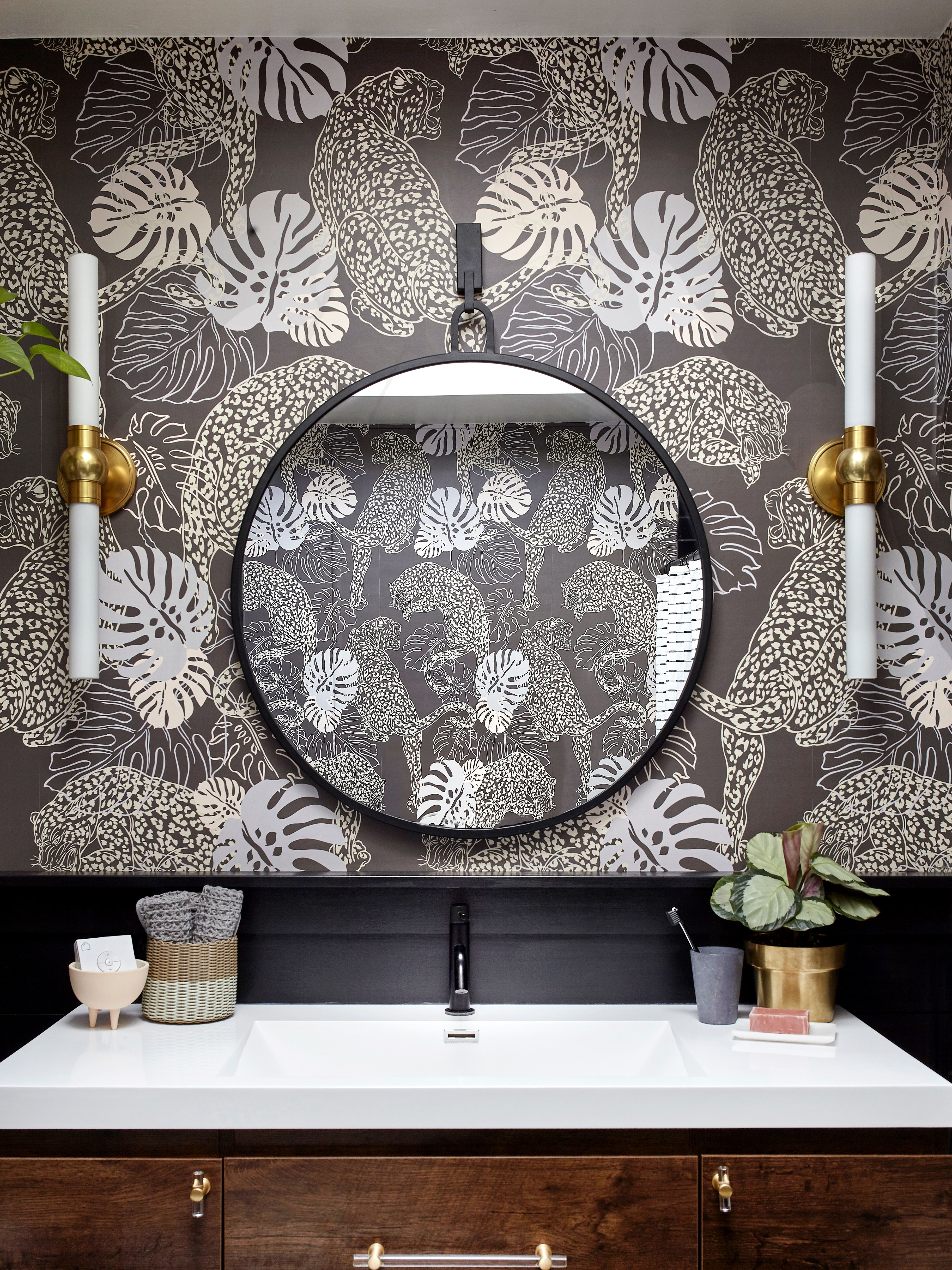 This Update Turned a Windowless Bathroom Into a Light-Drenched Space