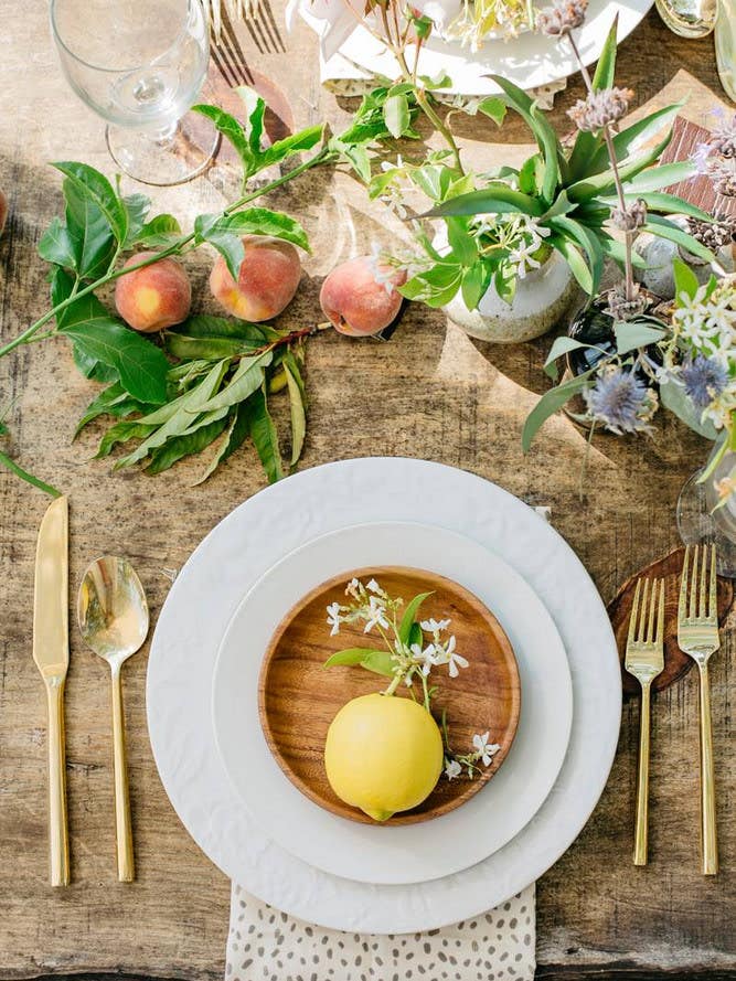 6 Mother’s Day Table-Setting Ideas That Give Breakfast in Bed a Run for Its Money