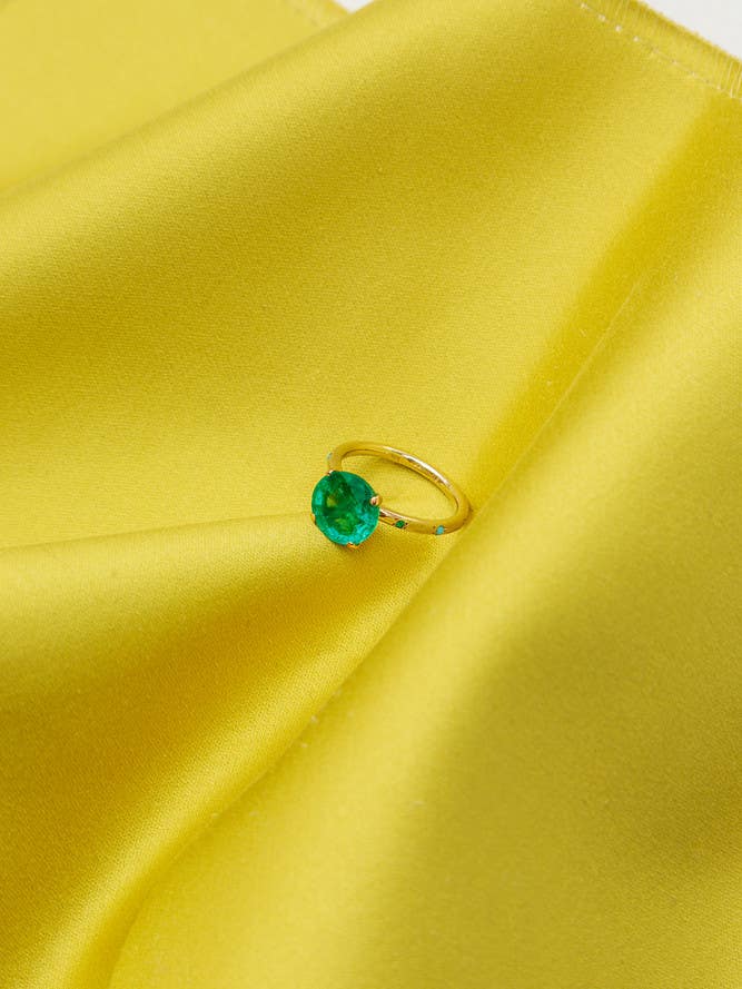 The Emerald Engagement Rings Non-Traditional Brides Will Love