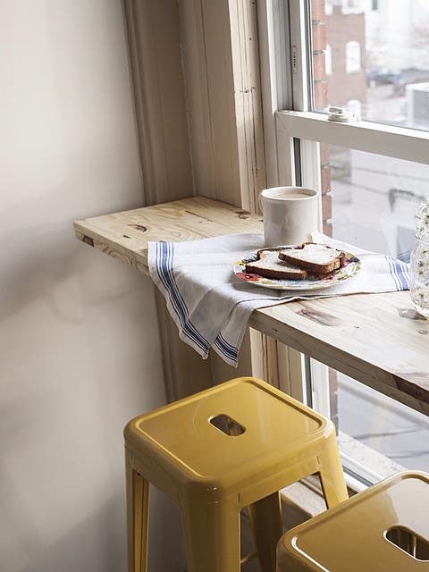 Dining Room Alternatives For Tiny Apartments