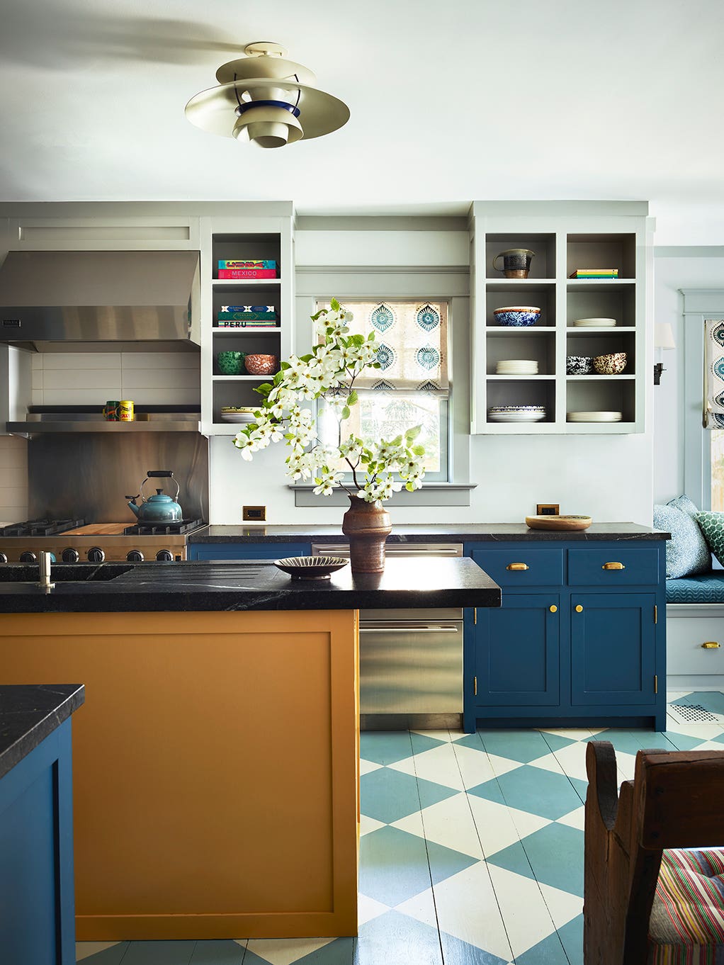 checkered kitchen floors