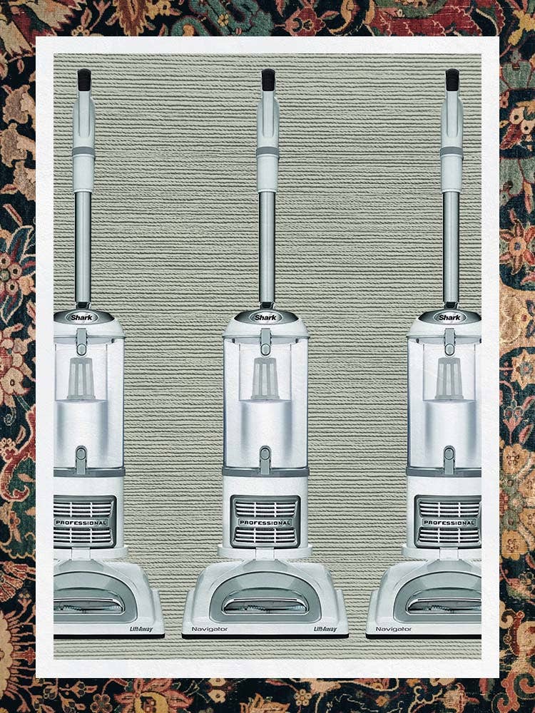 Commerce Shark Vacuums Feature
