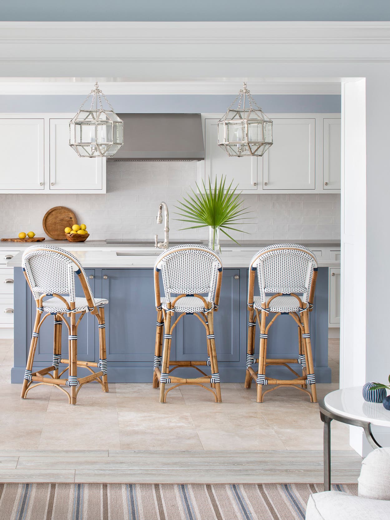 Fresh Corian® Quartz Materials take this Coastal Home from Drab to Fab