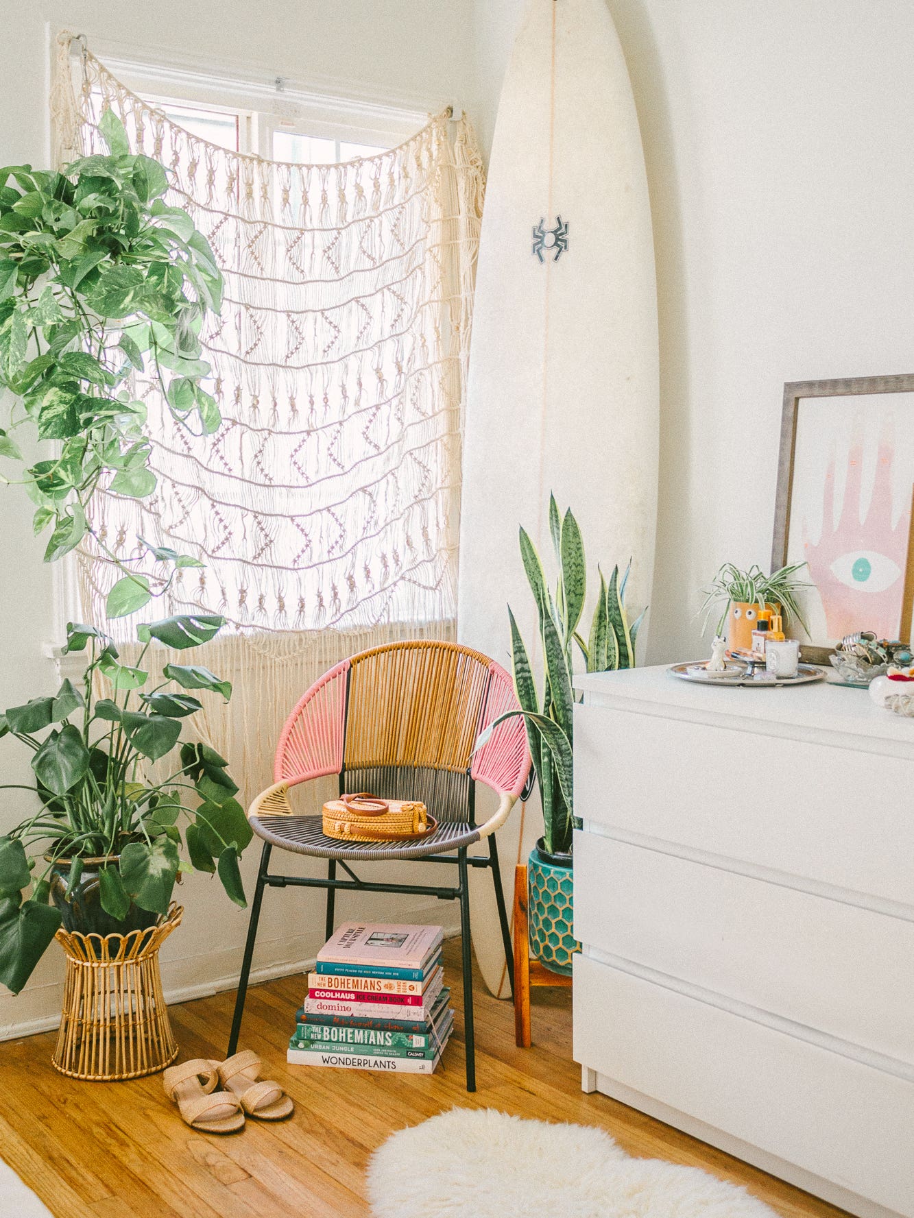 You’d Never Guess This Serene L.A. Home Has Stick-On Bathroom Tiles