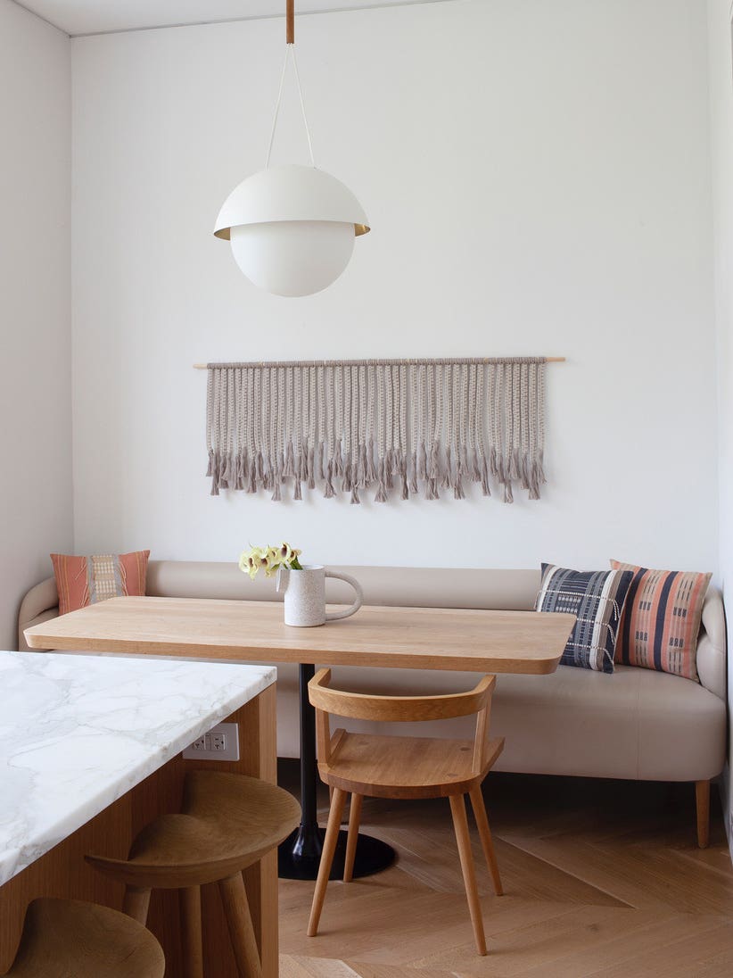 beige sofa banquette